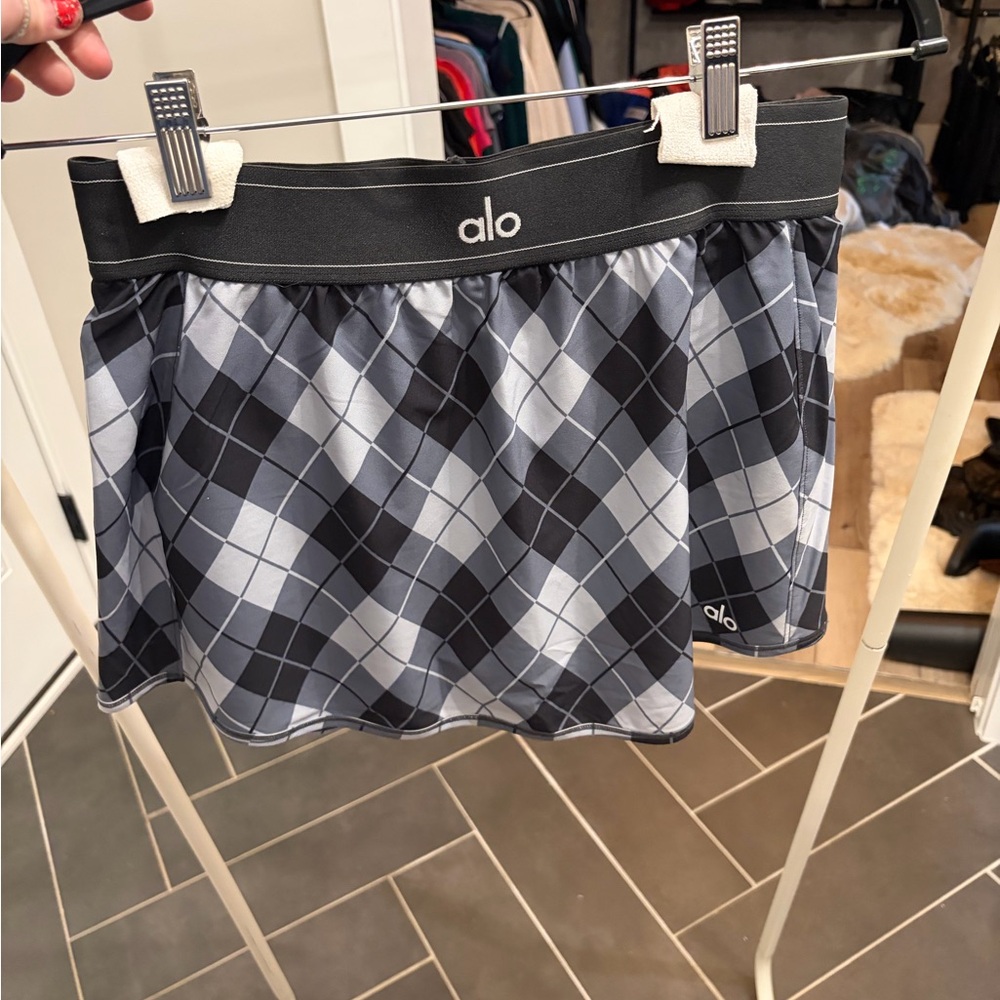 ALO Yoga Black and Gray Argyle Mini Skirt